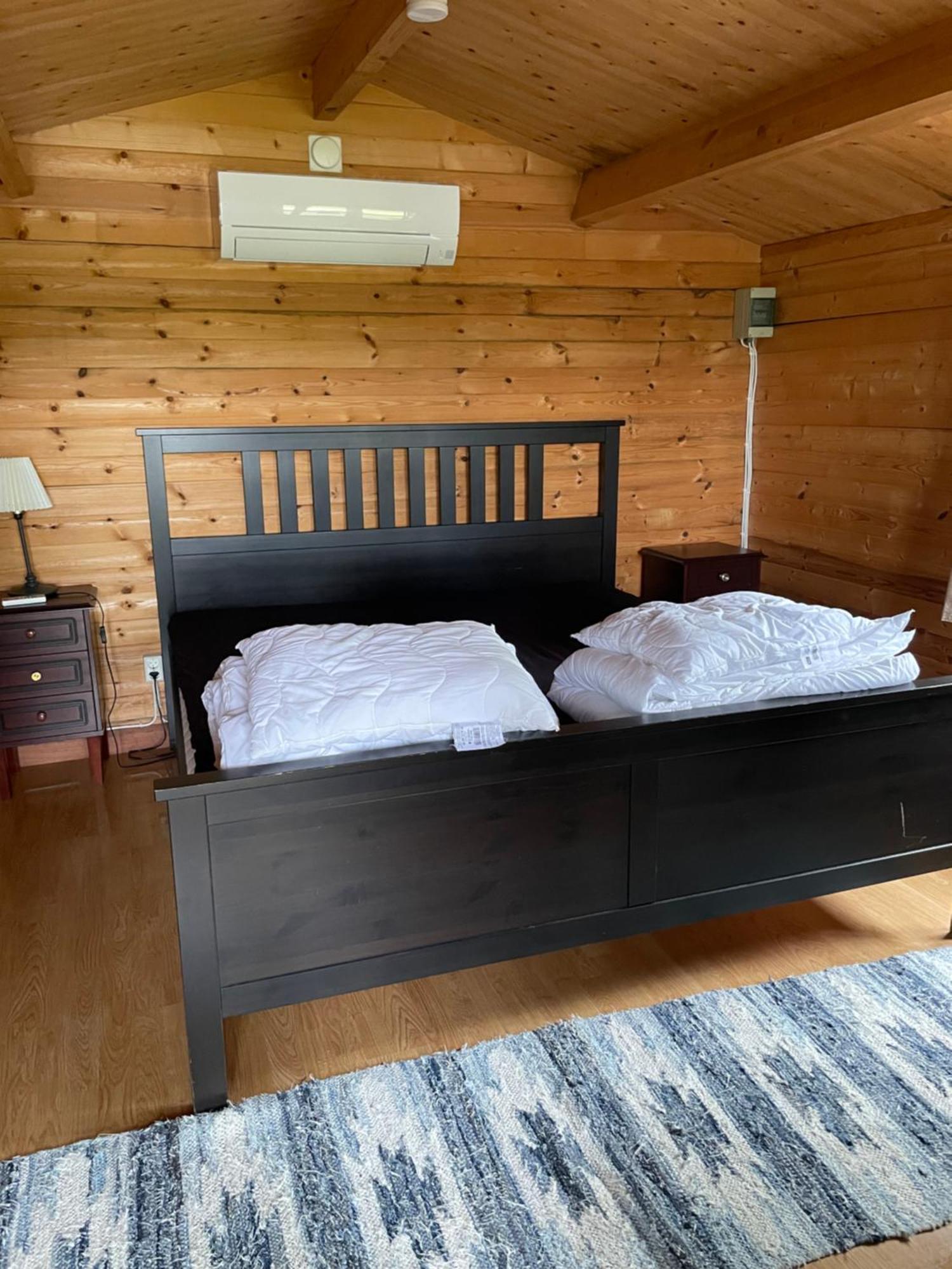 Holiday home Svensson's Log